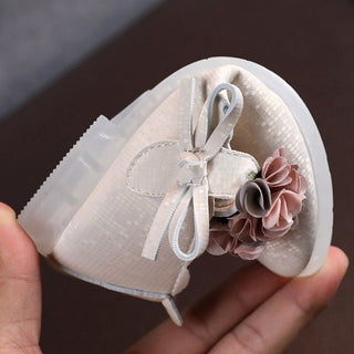 Elegant and unique baby and kids glittering shoes for girls in 2 different colors (Size: 22-31) Wedding 