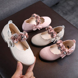 Elegant and unique baby and kids glittering shoes for girls in 2 different colors (Size: 22-31) Wedding 