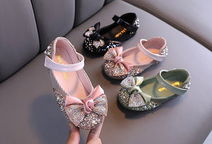 Elegant and unique baby and kids glittering shoes in 3 different colors (Size: 21-36) Wedding 